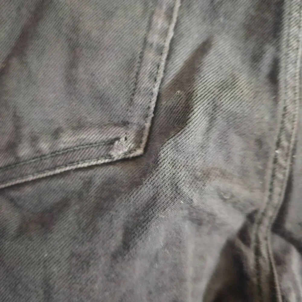 COS brand color